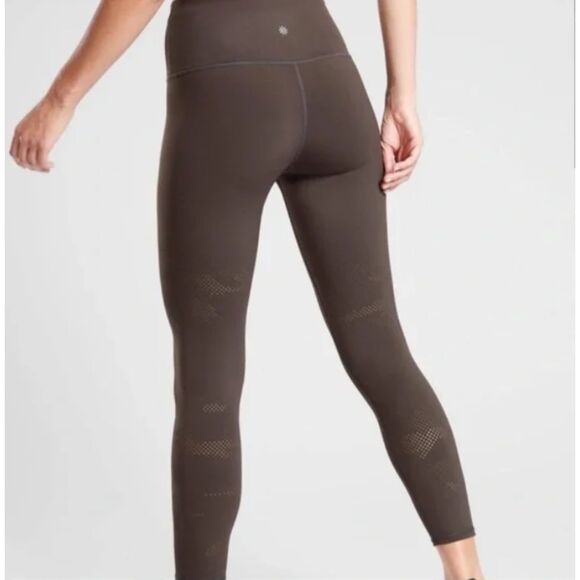 Athleta Persistence Taupe Laser Cut 7/8 High Rise Stretch Workout Leggings Sz M - Picture 8 of 10
